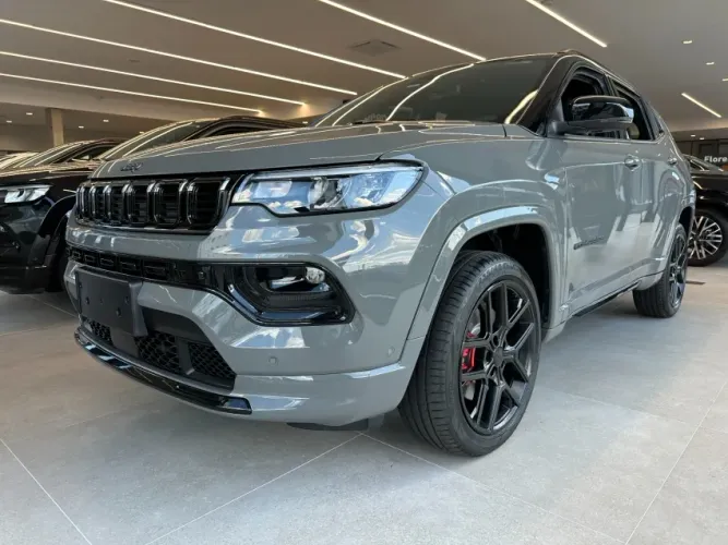 Jeep Compass Black Hurricane 2.0 4X4 TB Aut. 2026