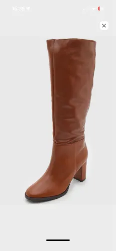 Bota cano alto de couro Arezzo