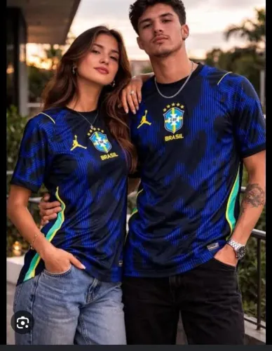 Camisa seleção brasileira igual a original <br>2026 <br>Tamanho G <br>Por apenas R$130