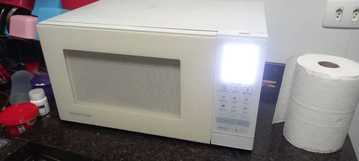 Microondas Brastemp 30 litros 127V (leia o anuncio)