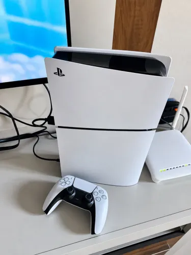 PS5 SLIM DIGITAL DE 1TB