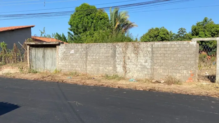Terreno no Parque Brasil 2 (Zona Norte) - Vendo ou troco em veículo