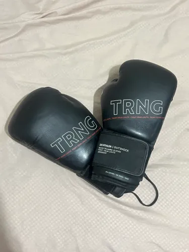 Luvas de boxe da Decathlon pretas 