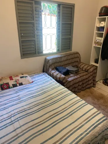 Aluguel de quarto para pessoas responsável