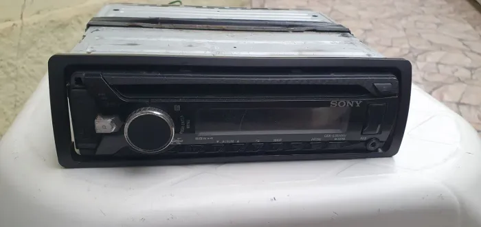 Rádio sony xplod cdx g3050