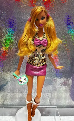 Barbie Fashionista Summer 2012 Clutch (Wave1) Original Mattel (ler anúncio!)