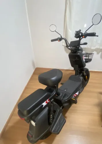 Scooter elétrica J10 800w