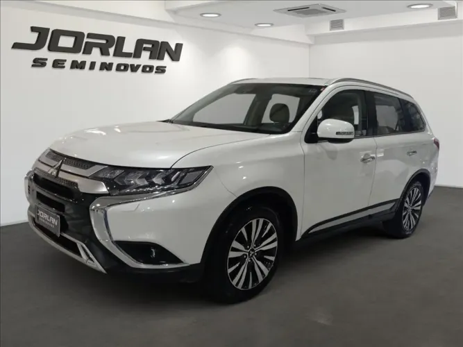 Mitsubishi Outlander HPE-S 2.2 Diesel 4X4 Aut. 2022