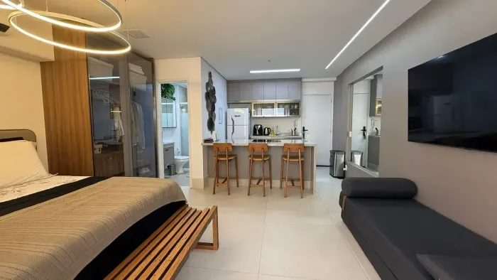 Aluguel Studio Campo Belo 42m² | Varanda, 1 vaga e próximo ao Aeroporto de Congonhas e m