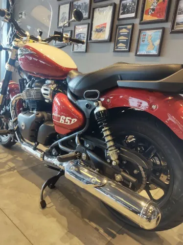 Super Meteor 650 0KM - Cruiser Premium ?- Igor * )