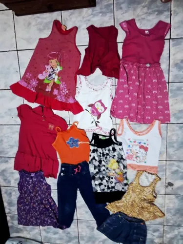 Lote roupas menina 6 anos $20,00