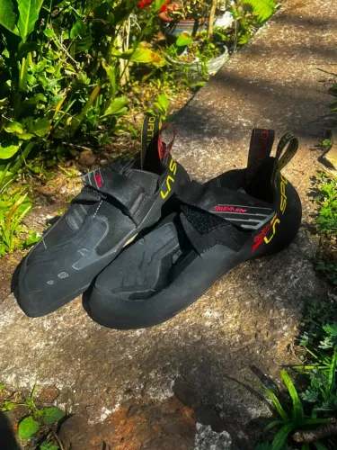 Sapatilha LA SPORTIVA Skwama Lite - 39,5 (EU) 38 (BR) Escalada Climb Boulder