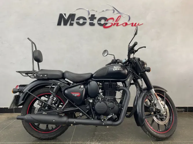 Royal Enfield Classic 350 Dark