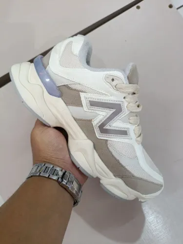 Tênis New Balance 9060