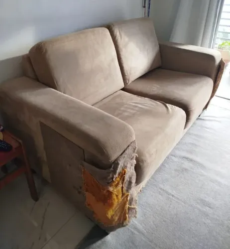 sofá 2 lugares