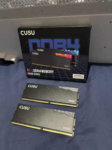 Memórias DDR4 2x16 360mhz