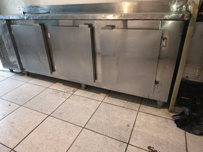 Balcão inox refrigerado 220v dependendo do local entrega grátis hoje mesmo 