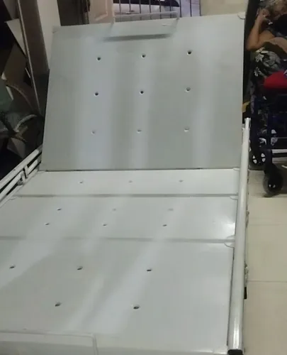 Cama hospitalar 