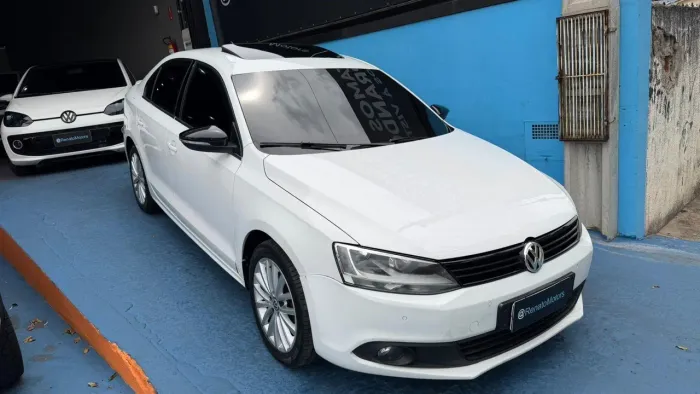 Volkswagen Jetta Highline 2.0 TSI 16V 4P Tiptronic 2014