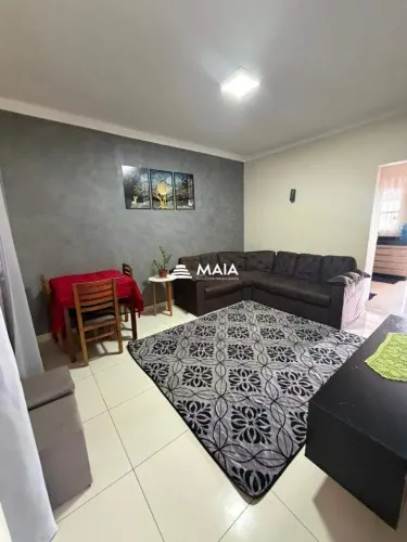 Casa à venda no Bairro Maria Alice