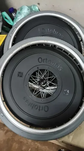 Roda para cadeira de roda 