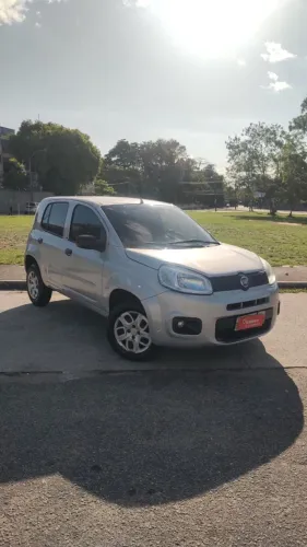Fiat Uno Attractive 1.0 EVO Fire Flex 8V 5P 2016