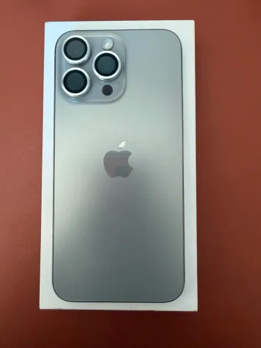 iPhone 15 Pro Max