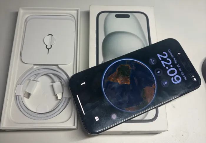 iPhone 15 Preto- 128gb - com caixa e acessórios