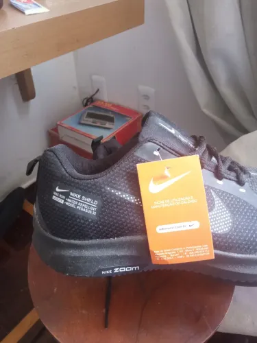 Tênis Nike Zoom Shield Preto - Tamanho 41
