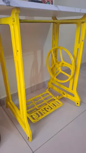 Pé de máquina 