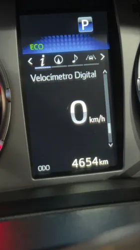 Toyota Hilux CD SRX Plus 4X4 2.8 TDI Die. Aut. 2025