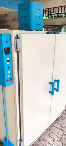 Estufa De Secagem E Esterilização Industrial 480L duas portas. Funcionando perfeitamente.