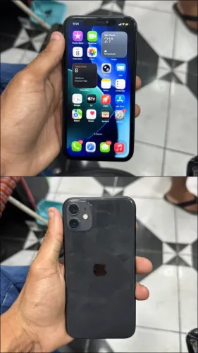 iPhone 11