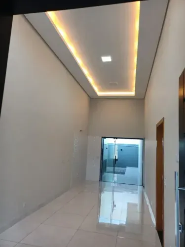Casa nova 1 suíte 3 quartos Jd Paulista Maringá