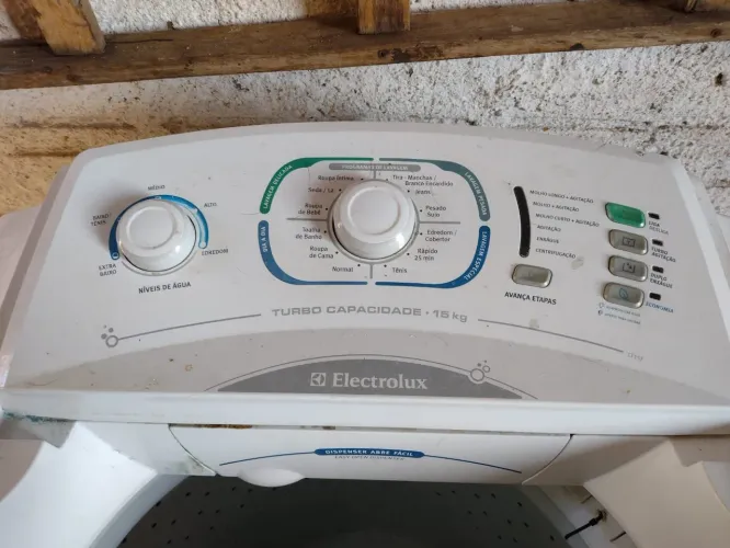 Máquina Electrolux 15 kilos