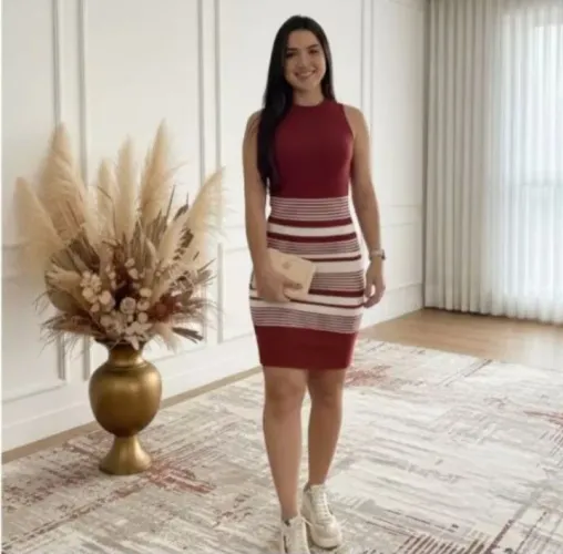 Vestido tricô canelado