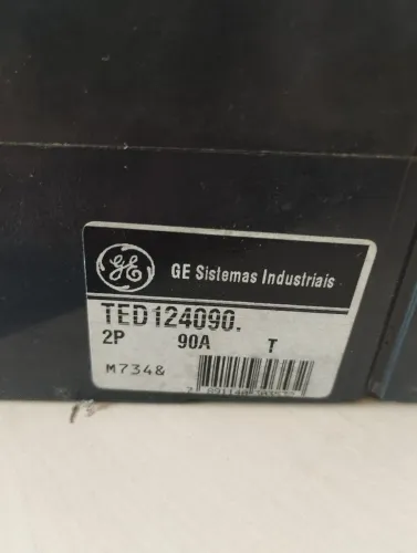 Disjuntor termomagnetico 2p 90A GE