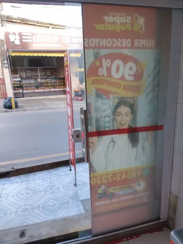 Vendo porta de vidro