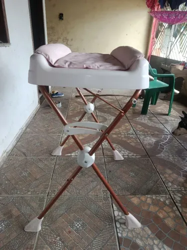Banheira e trocador de criança 