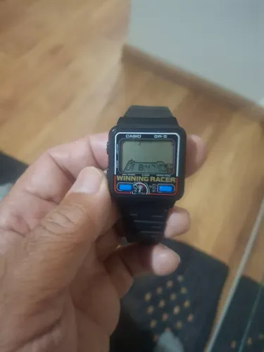 Relógio Casio Game