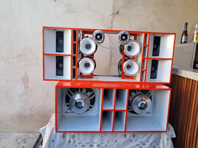 Som automotivo completo 