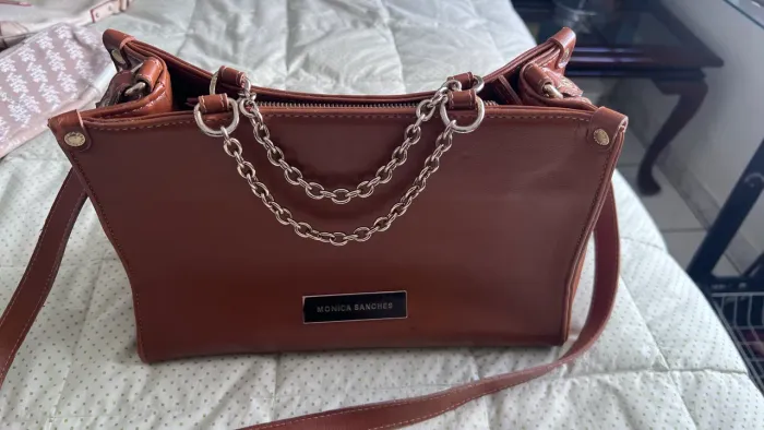 Bolsa Mônica Sanches