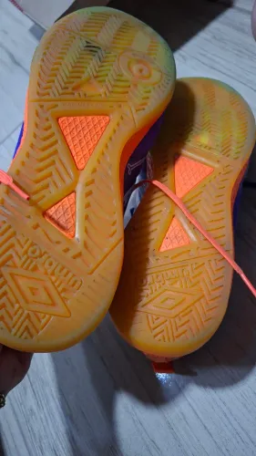 Umbro los muerto pro bumb 43