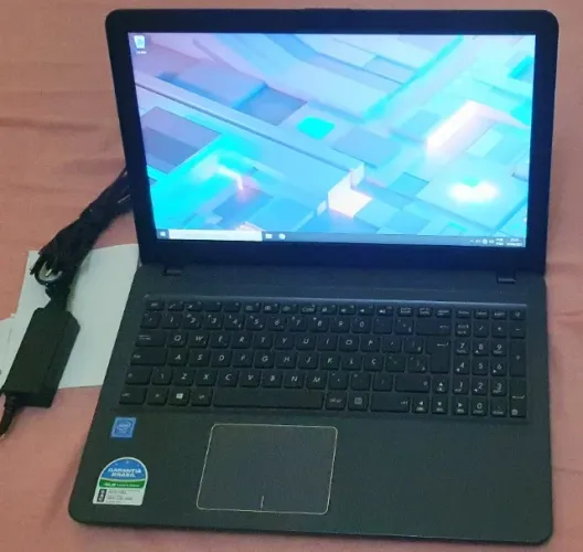 Notebook Asus Intel Celeron 4GB Ram, HD 500GB, Tela 15.6", Novíss, Nota, Garantia
