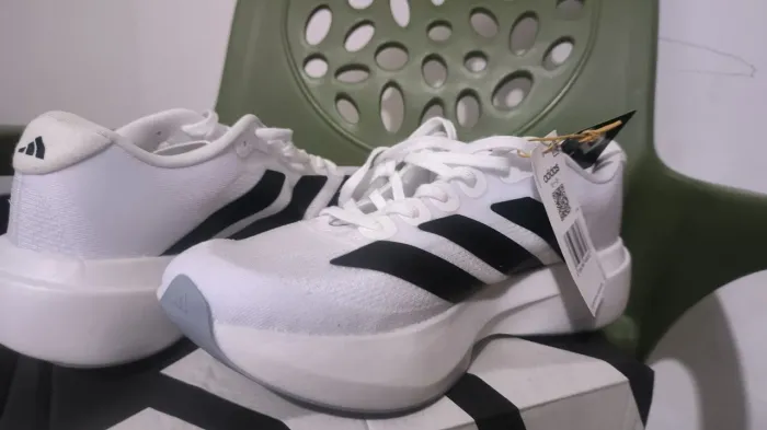 Tênis Adidas adzero evo sl