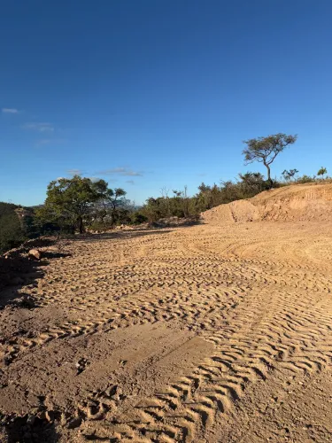 Lote, terreno, sítio no Ipê Amarelo em Sabará