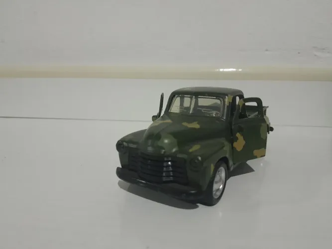 Miniatura camionete boca de sapo