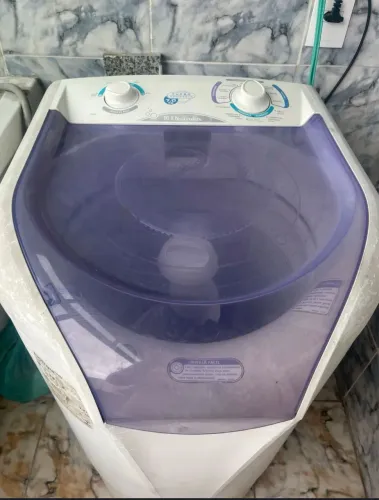 Vem que tá barata !!! Máquina de lavar eletrolux 7kg