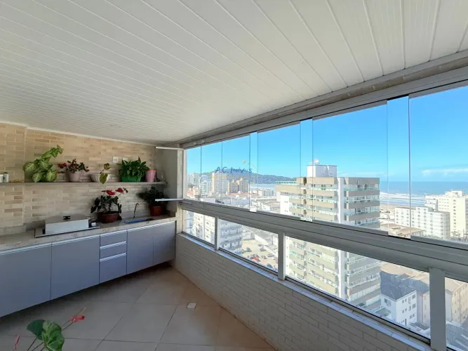 Apartamento em Boqueirão - Praia Grande, SP