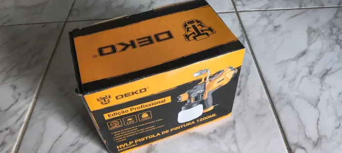 Pistola De Pintura Hvlp Deko 600w Led 1,21 3 Bicos Amarelo 220v